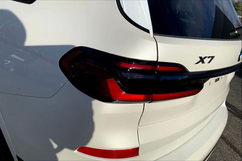 new 2026 BMW X7 car, priced at $96,930