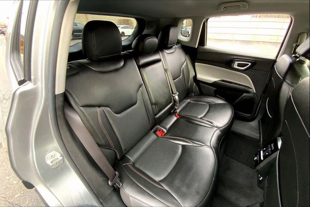 used 2022 Jeep Compass car, priced at $24,404