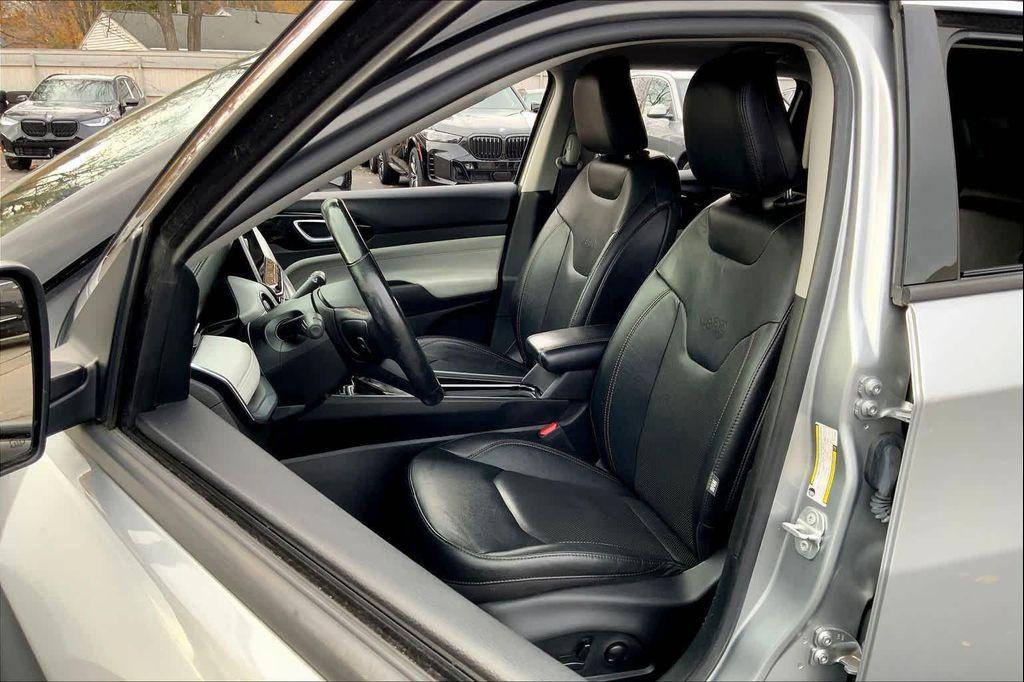 used 2022 Jeep Compass car, priced at $24,404