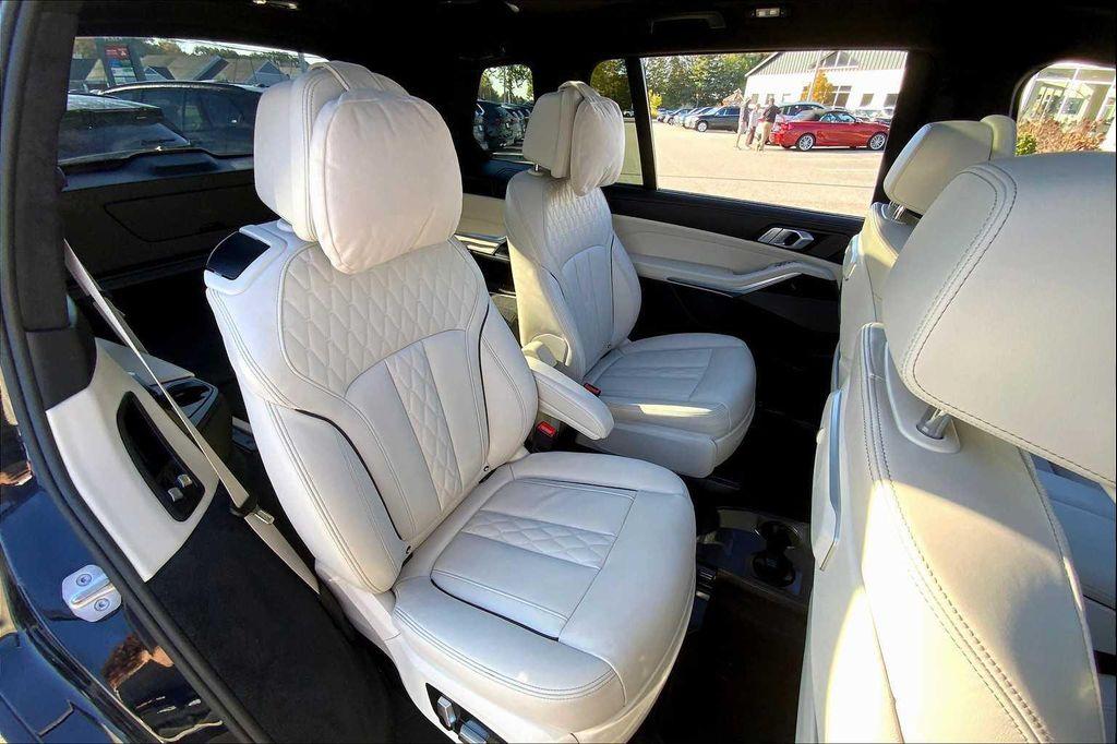 used 2025 BMW X7 car, priced at $79,636