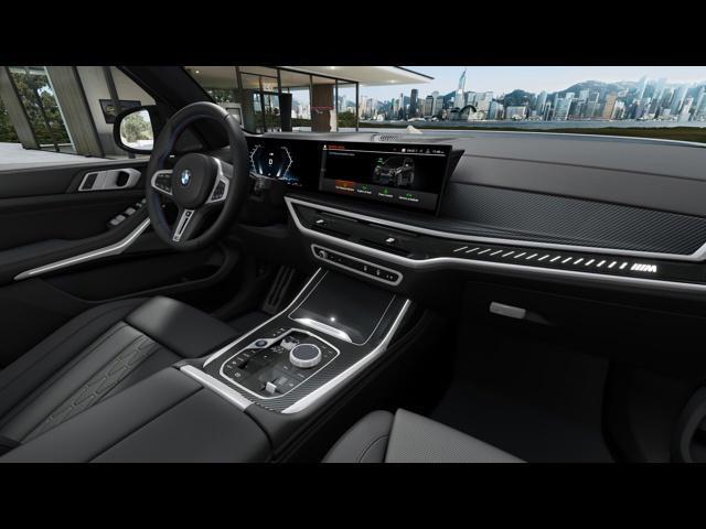 new 2025 BMW X7 car, priced at $122,870