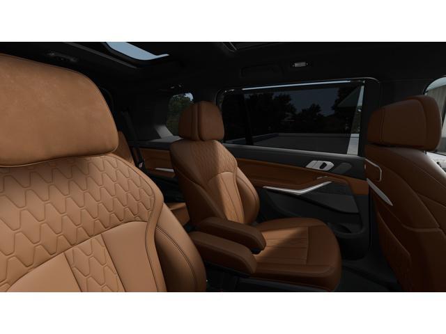 new 2025 BMW X7 car, priced at $118,305