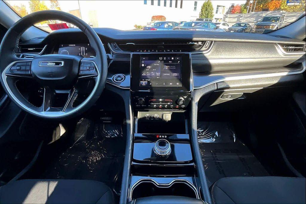 used 2023 Jeep Grand Cherokee car, priced at $27,716