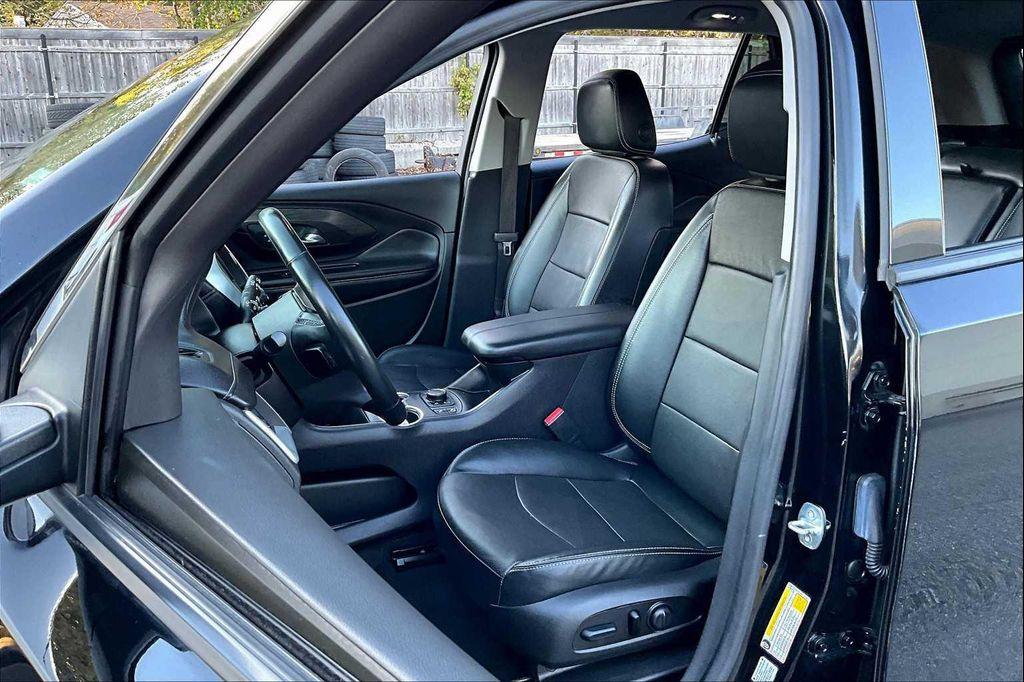 used 2023 GMC Terrain car, priced at $23,550