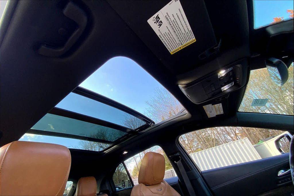 used 2021 Cadillac XT4 car, priced at $26,885