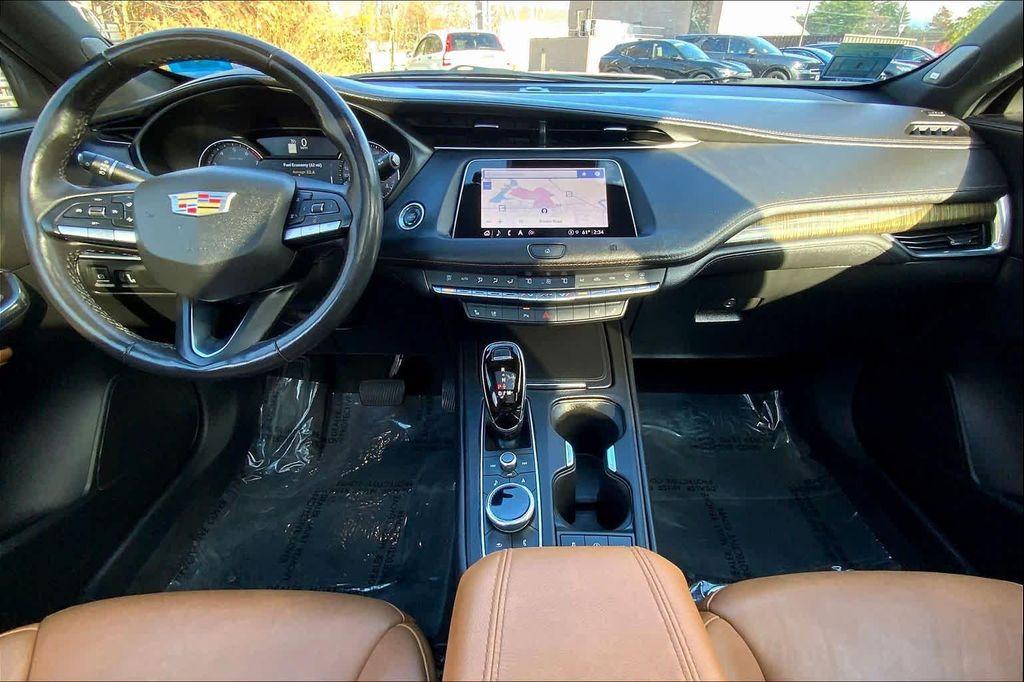 used 2021 Cadillac XT4 car, priced at $26,885