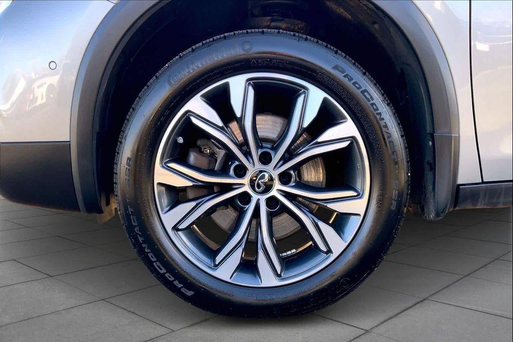 used 2018 INFINITI QX30 car, priced at $18,028