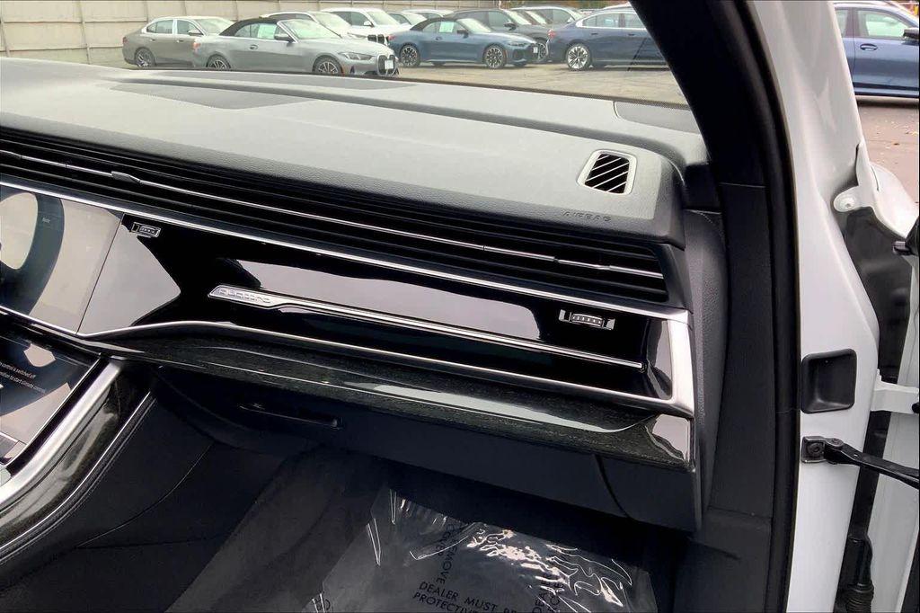 used 2021 Audi Q7 car, priced at $28,606