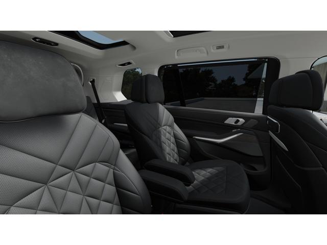 new 2026 BMW X7 car, priced at $95,180