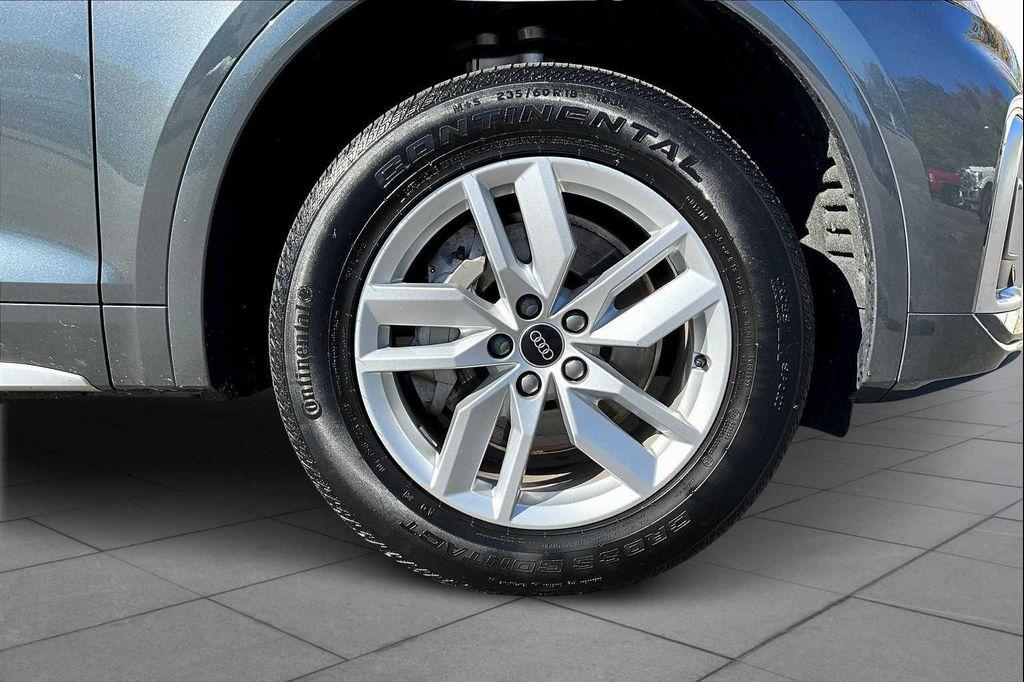 used 2024 Audi Q5 car, priced at $39,789