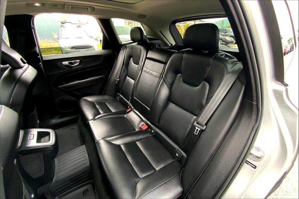 used 2023 Volvo XC60 car, priced at $34,964