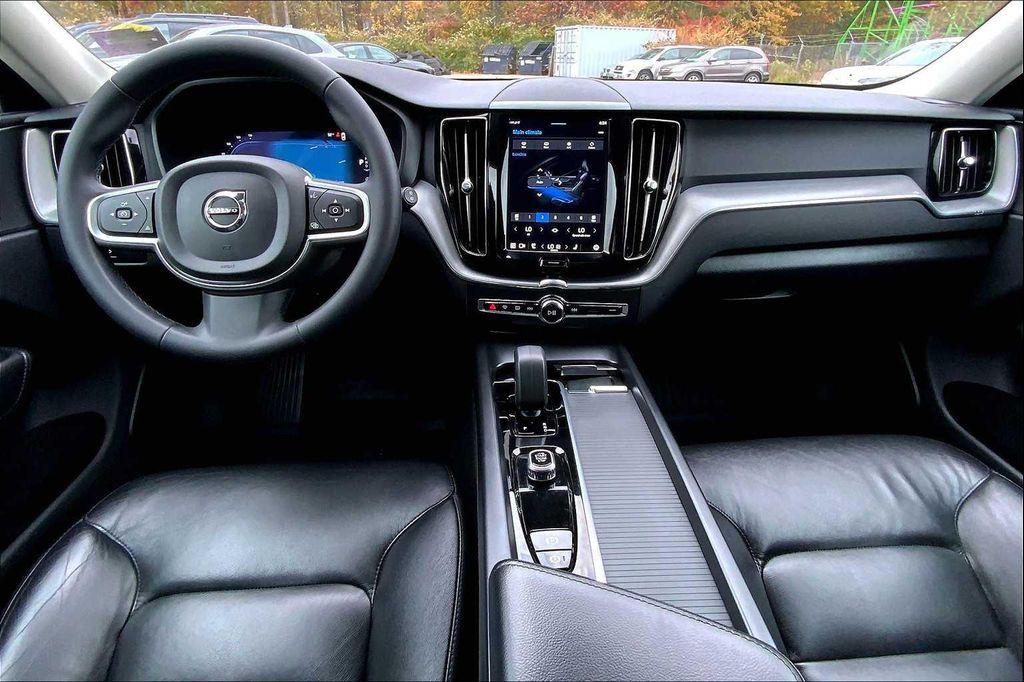used 2023 Volvo XC60 car, priced at $34,964