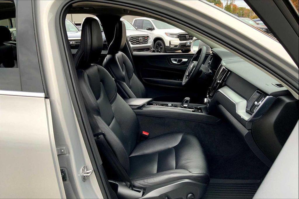 used 2023 Volvo XC60 car, priced at $34,964