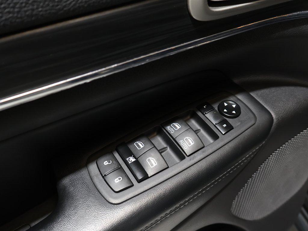 used 2019 Jeep Grand Cherokee car, priced at $14,893