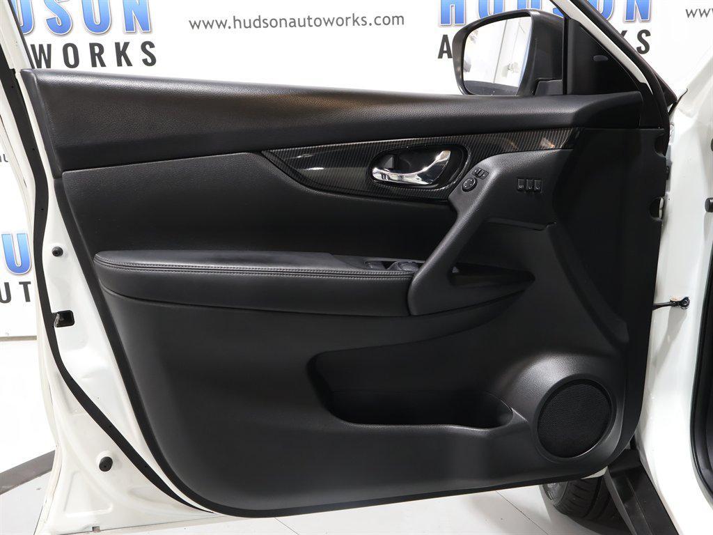 used 2017 Nissan Rogue car, priced at $13,993