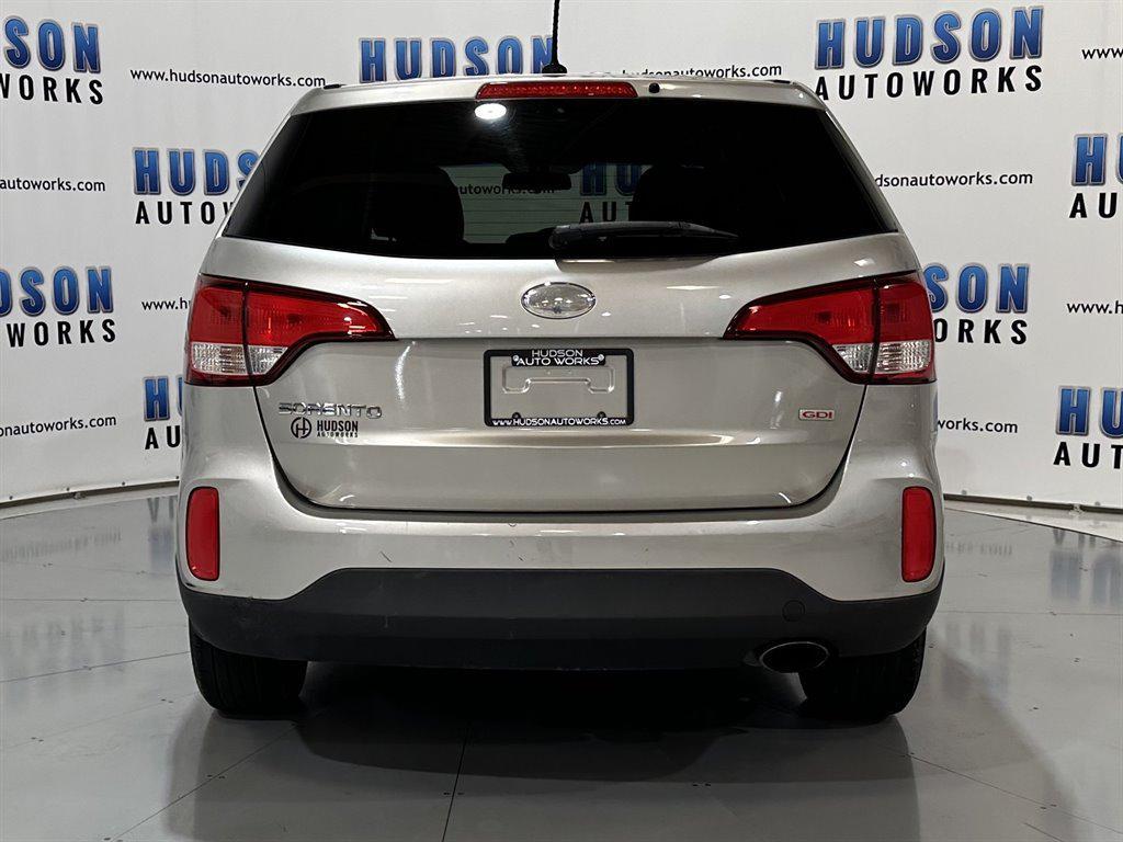 used 2015 Kia Sorento car, priced at $7,193