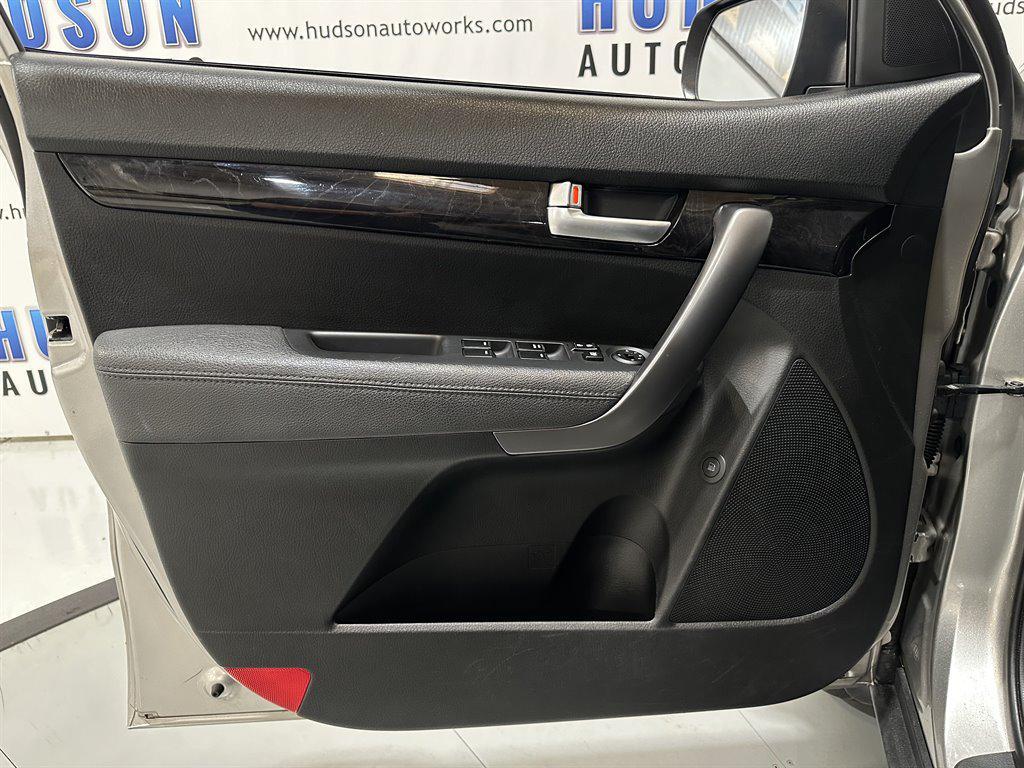 used 2015 Kia Sorento car, priced at $7,193