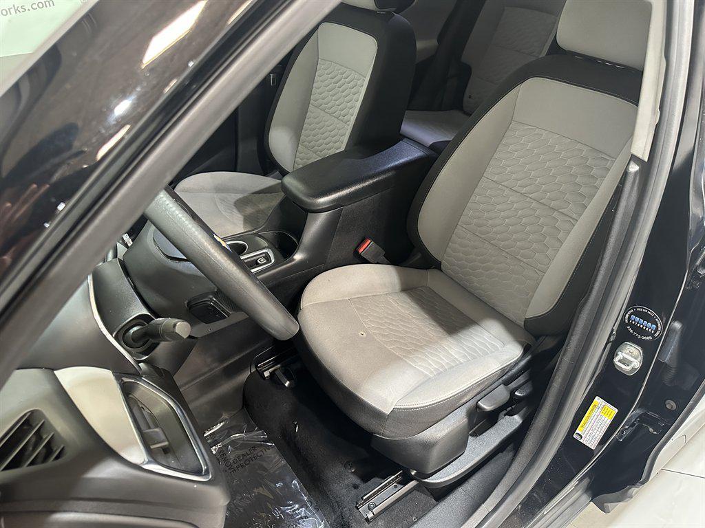used 2021 Chevrolet Equinox car, priced at $14,293