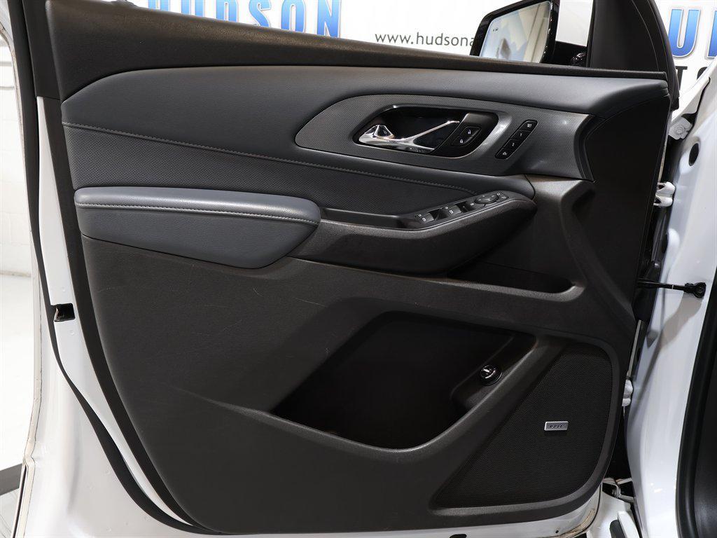 used 2018 Chevrolet Traverse car, priced at $18,293