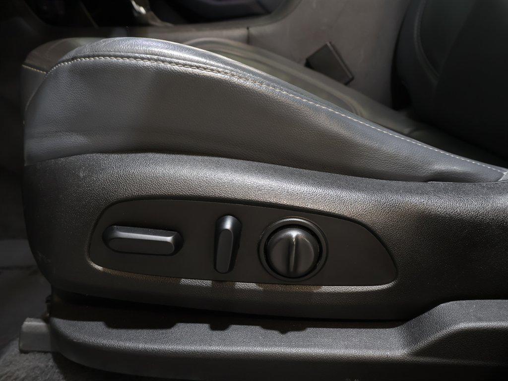 used 2018 Chevrolet Traverse car, priced at $18,293