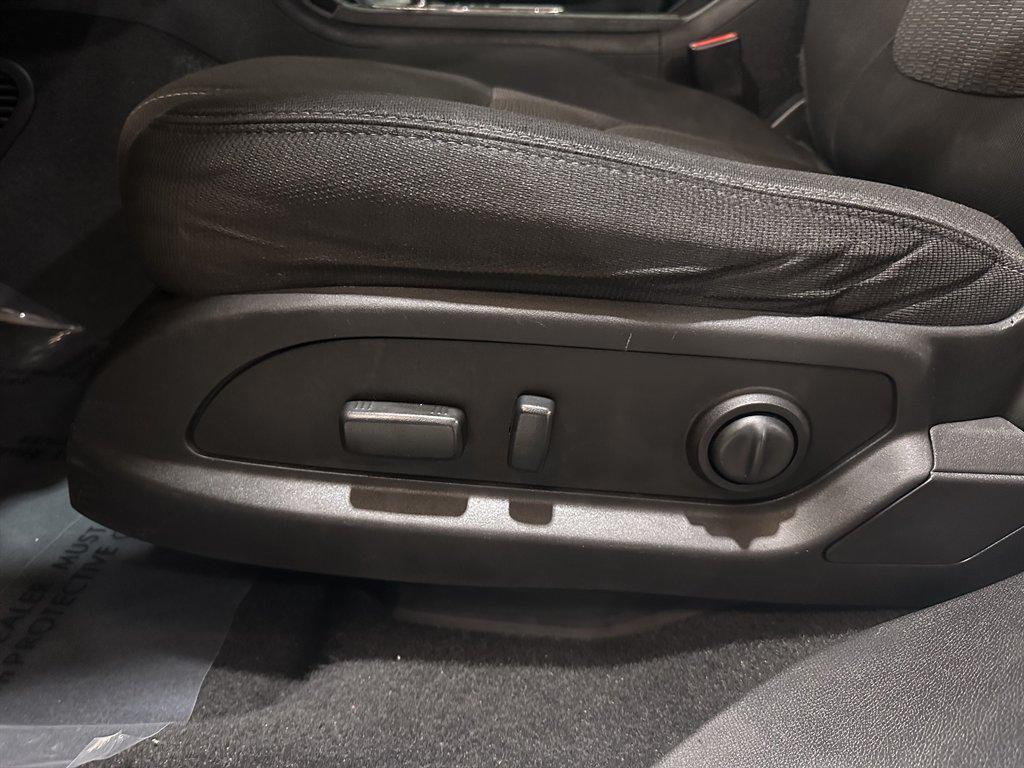 used 2017 Chevrolet Traverse car, priced at $13,493