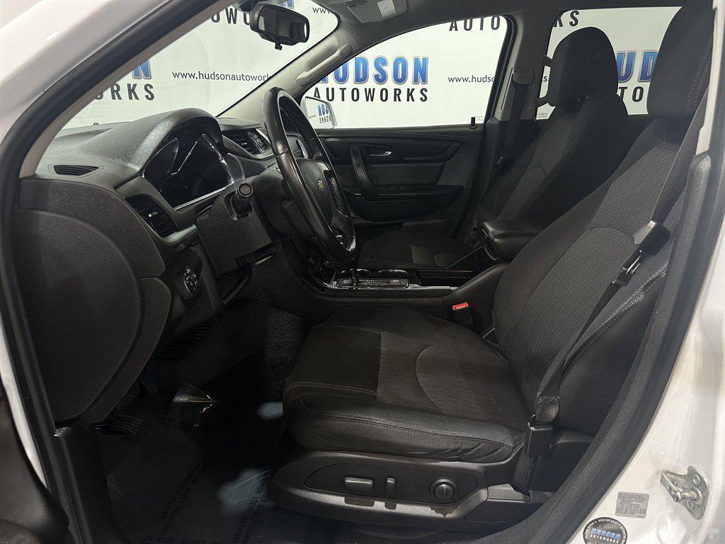 used 2017 Chevrolet Traverse car, priced at $13,493