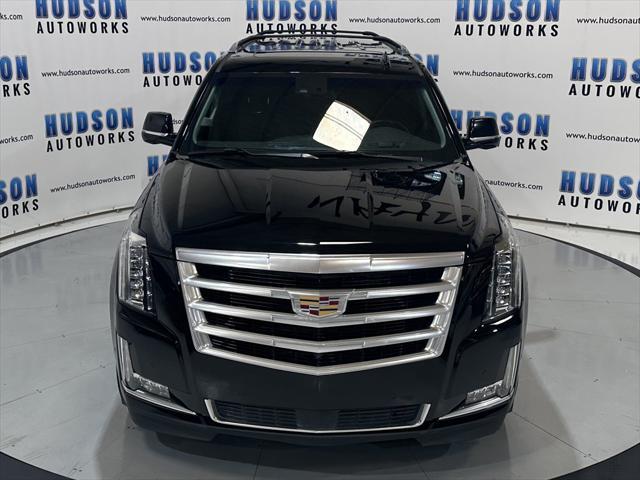 used 2019 Cadillac Escalade ESV car, priced at $27,993