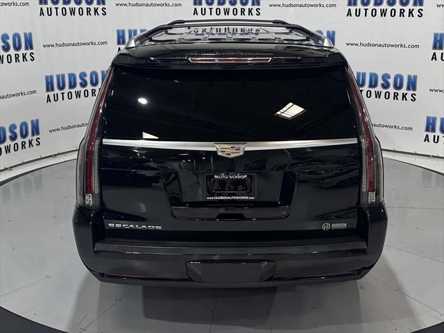 used 2019 Cadillac Escalade ESV car, priced at $27,993
