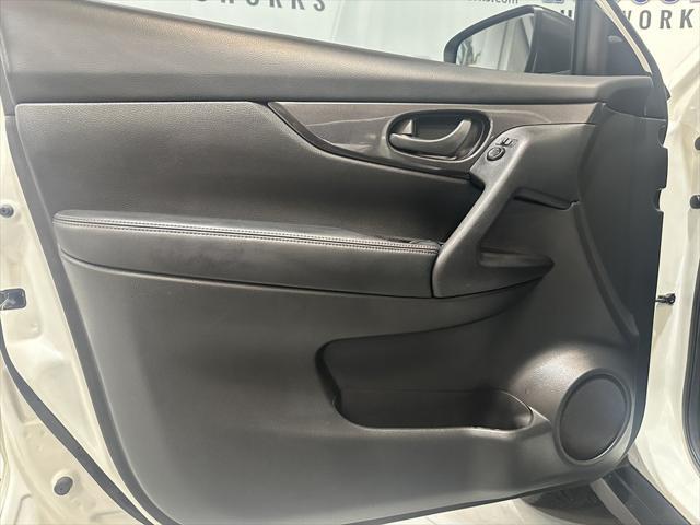 used 2020 Nissan Rogue car, priced at $15,993