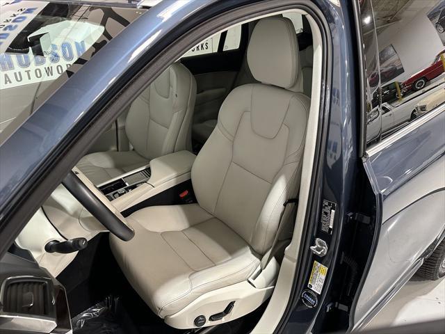 used 2019 Volvo XC90 car, priced at $20,993