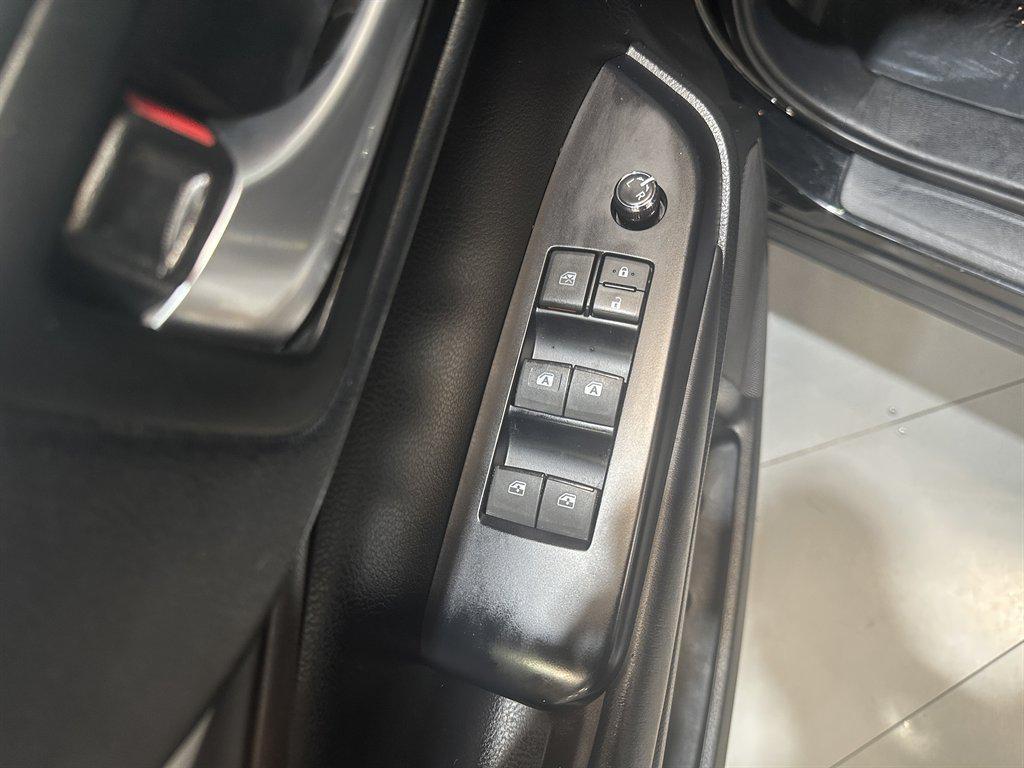 used 2018 Toyota Highlander car, priced at $23,293