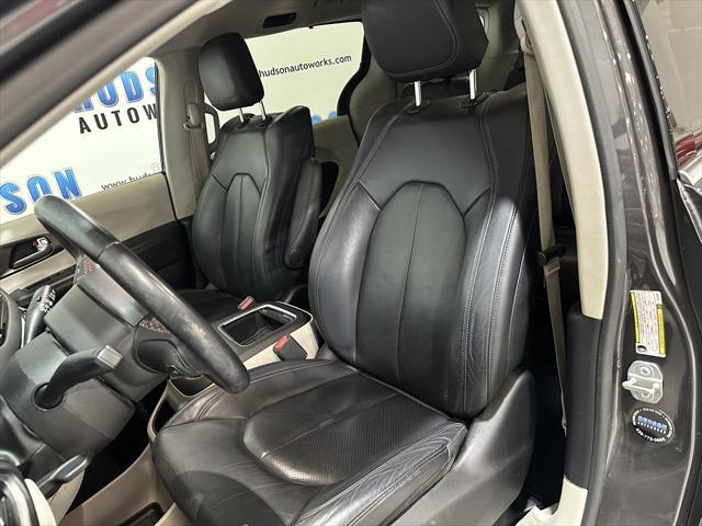 used 2018 Chrysler Pacifica car, priced at $16,593