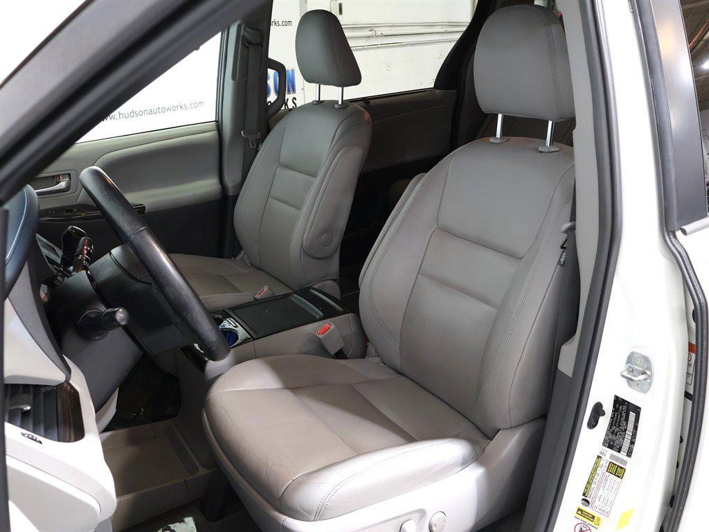 used 2015 Toyota Sienna car, priced at $16,593