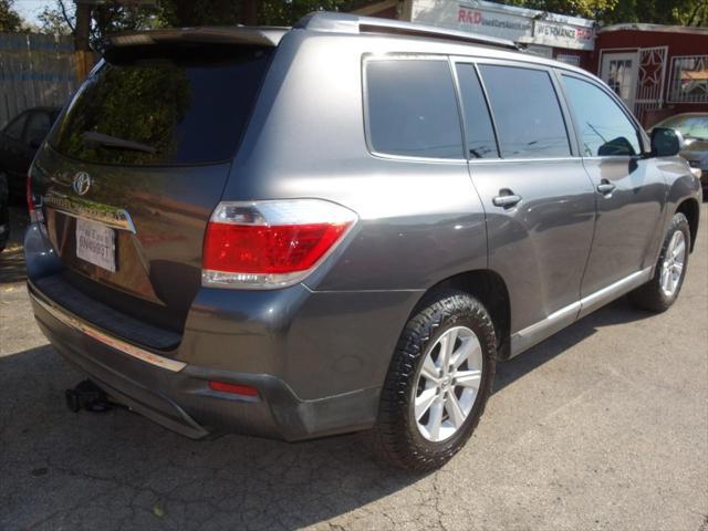 used 2011 Toyota Highlander car, priced at $9,950