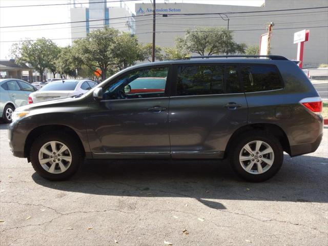 used 2011 Toyota Highlander car, priced at $9,950