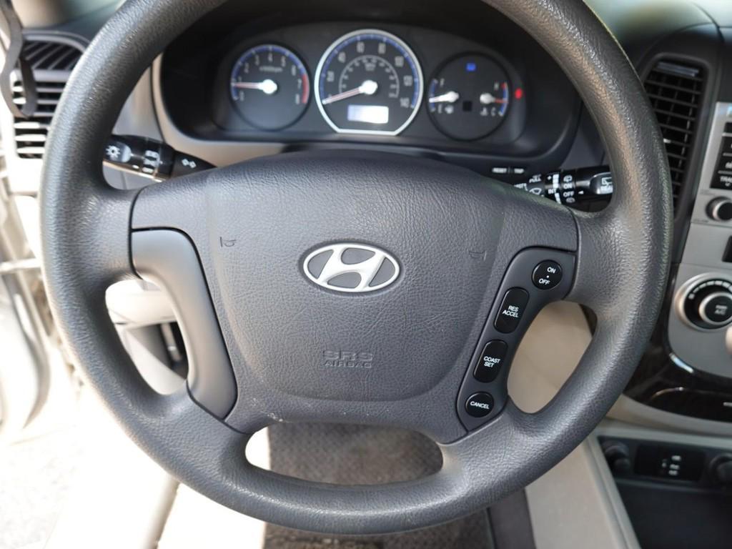used 2009 Hyundai Santa Fe car, priced at $7,950