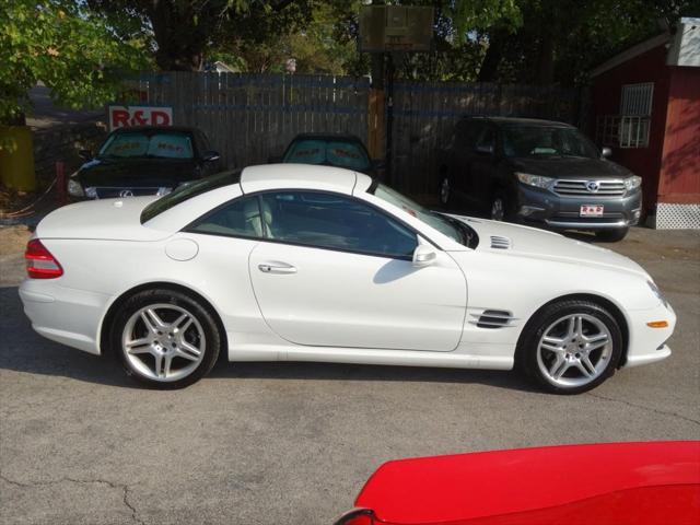 used 2007 Mercedes-Benz SL-Class car, priced at $18,950