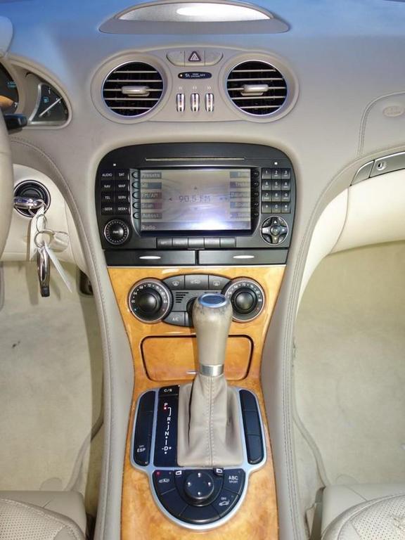 used 2007 Mercedes-Benz SL-Class car, priced at $18,950