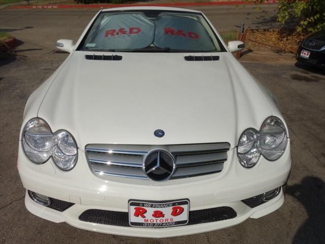 used 2007 Mercedes-Benz SL-Class car, priced at $18,950