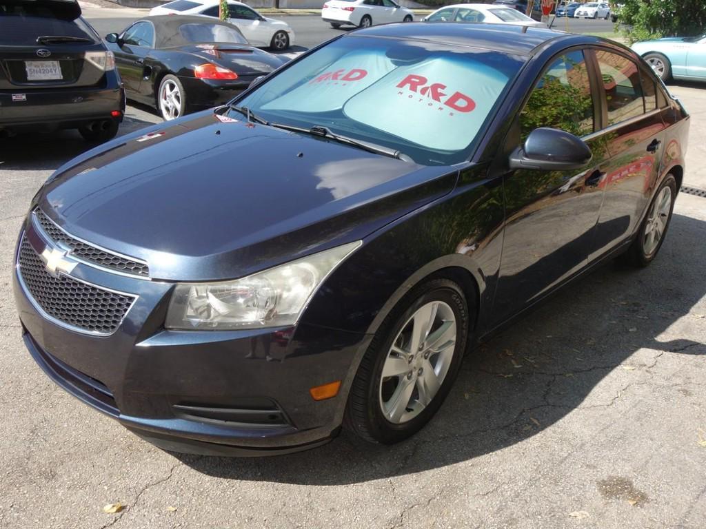 used 2014 Chevrolet Cruze car, priced at $10,950