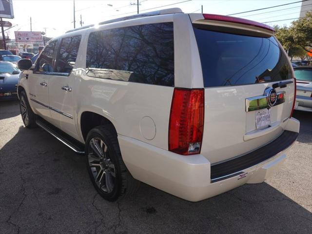 used 2014 Cadillac Escalade ESV car, priced at $13,950