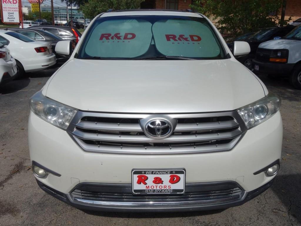 used 2012 Toyota Highlander car, priced at $13,950