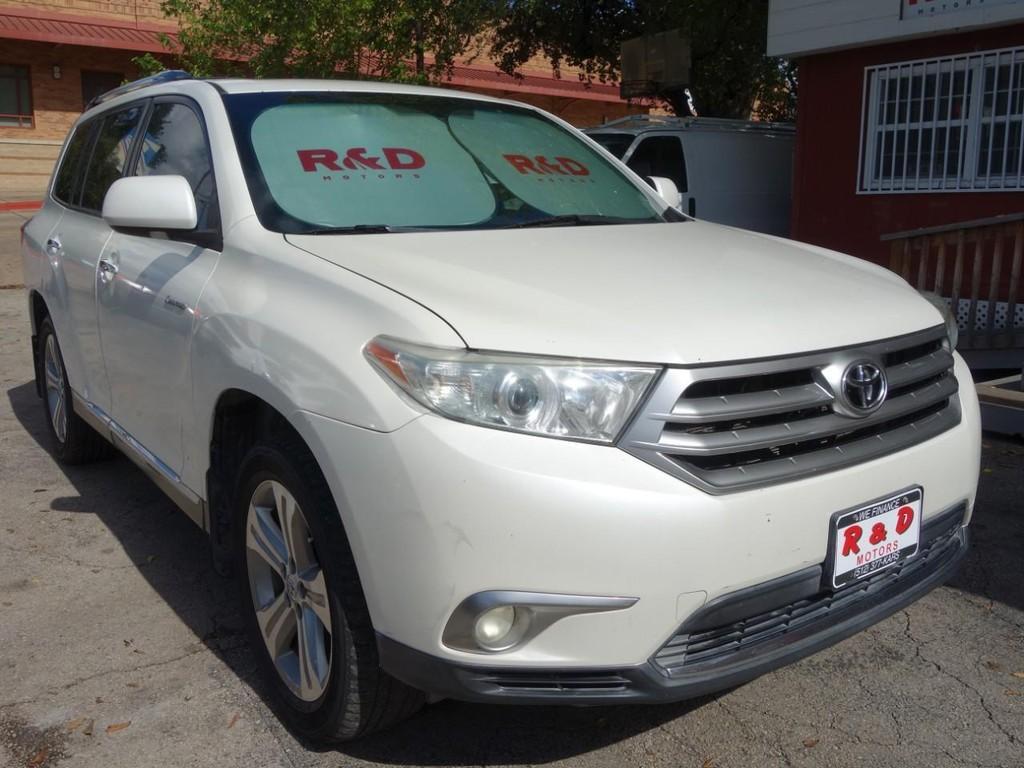 used 2012 Toyota Highlander car, priced at $13,950