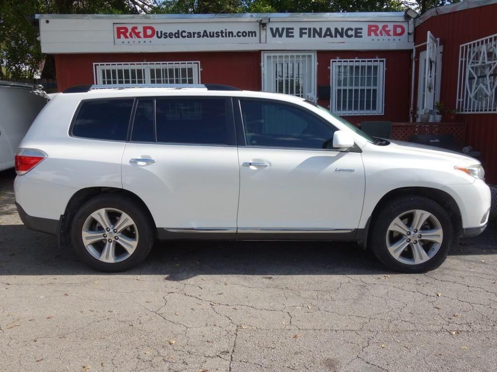 used 2012 Toyota Highlander car, priced at $13,950