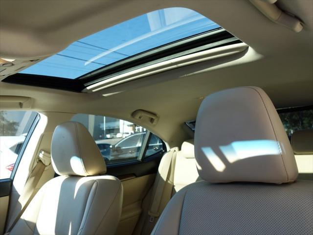 used 2014 Lexus ES 300h car, priced at $11,950