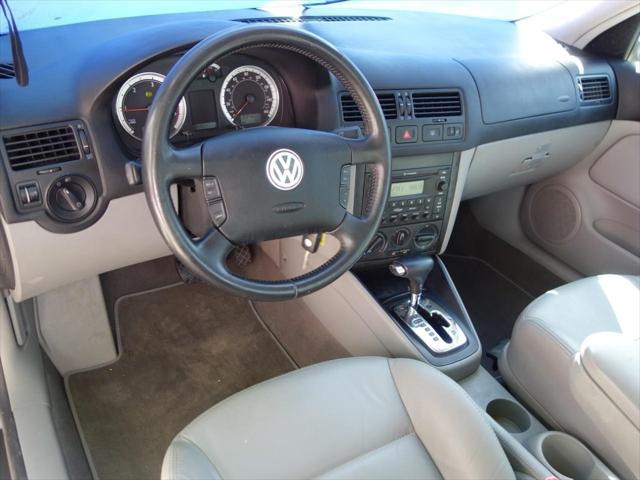 used 2005 Volkswagen Jetta car, priced at $3,950