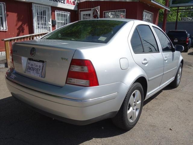 used 2005 Volkswagen Jetta car, priced at $3,950
