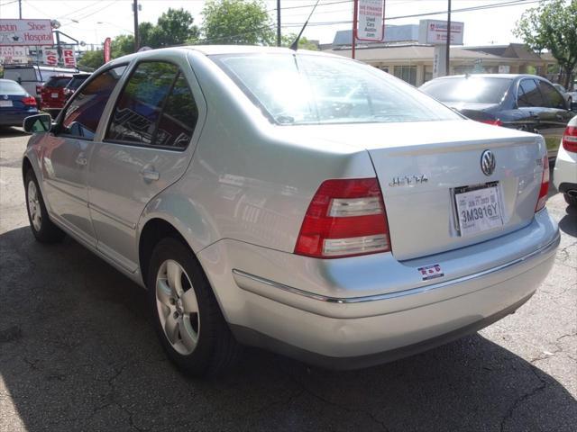 used 2005 Volkswagen Jetta car, priced at $3,950