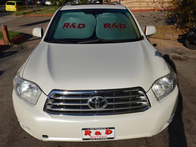 used 2010 Toyota Highlander car, priced at $11,950