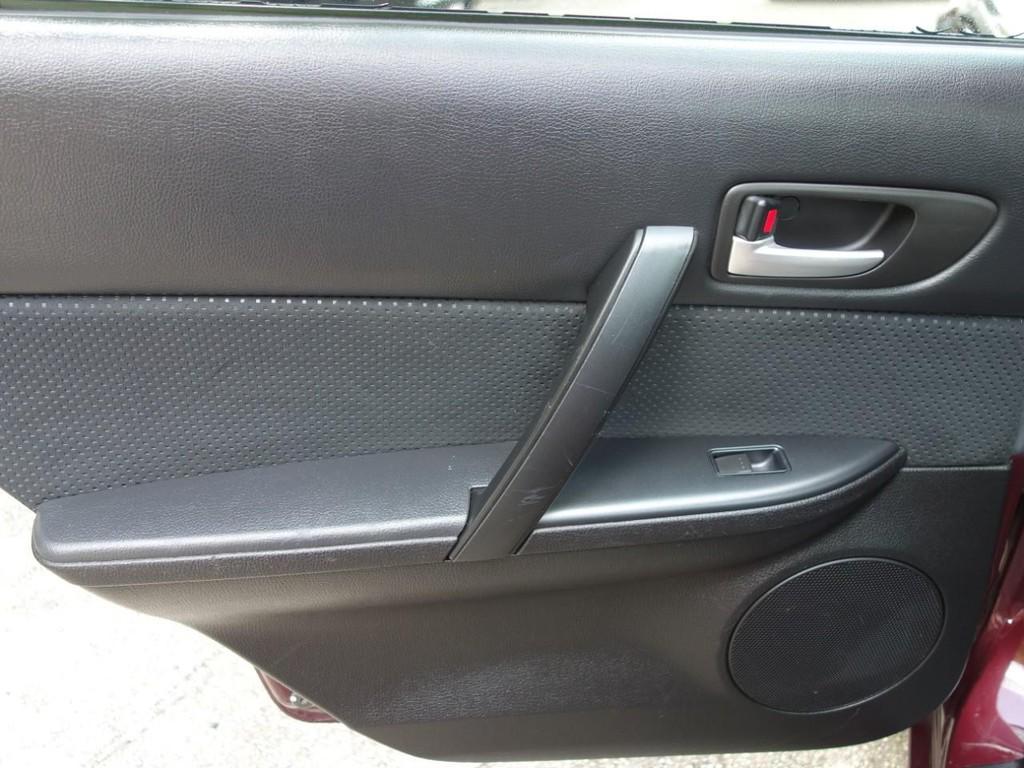 used 2006 Mazda Mazda6 car, priced at $4,950